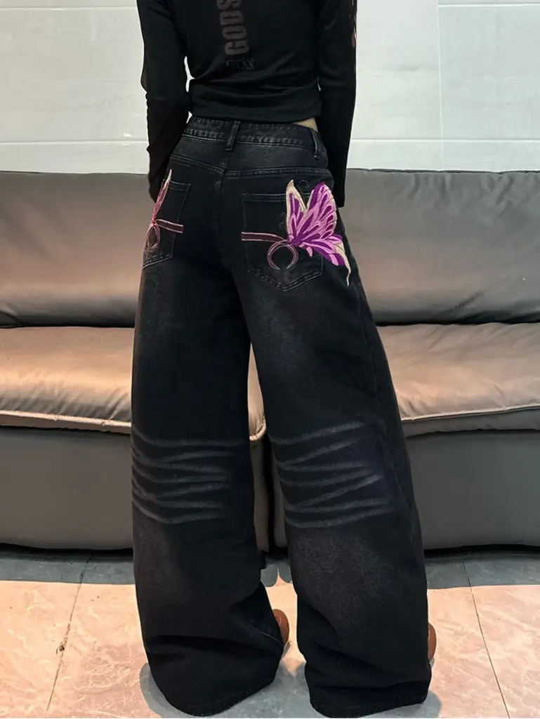 Butterfly Embroidery Wide-Leg Jeans — Black, Women's